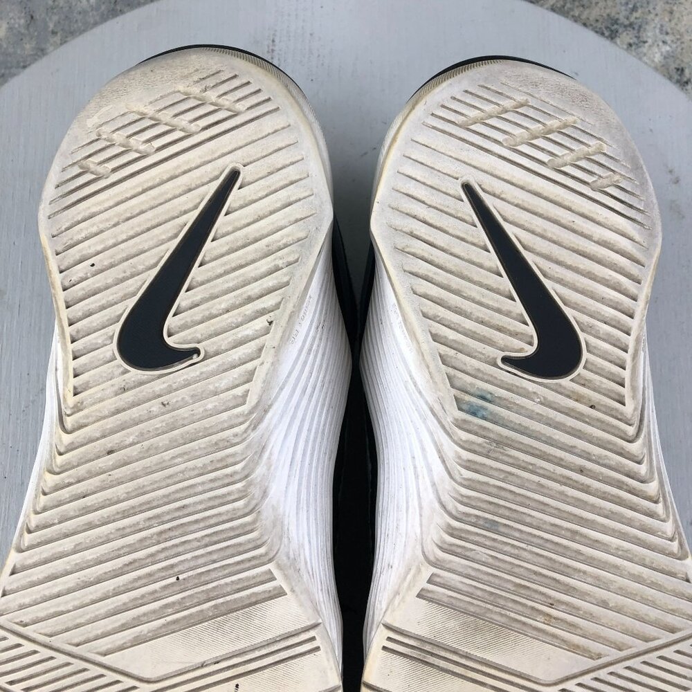 Nike Women's Size 10.5 Metcon 6 Black White Grey Lace-Up Sneakers DJ3073-001 - Picture 10 of 12
